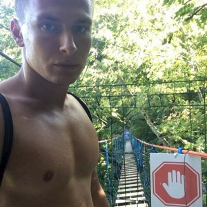Максим , 31 год