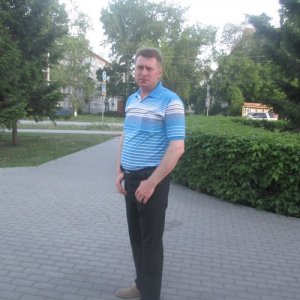 Виталий , 51 год