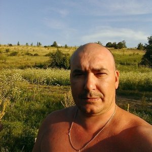 Саша , 49 лет