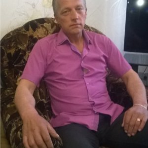 Виктор , 57 лет