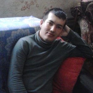 Женис , 36 лет