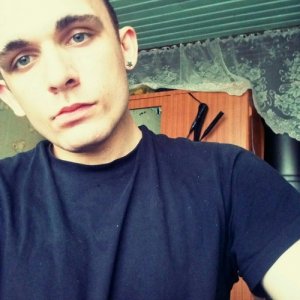 Максим , 27 лет