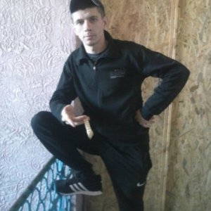Олег Неважно, 35 лет