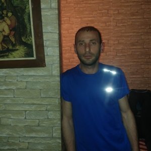 Zura , 40 лет