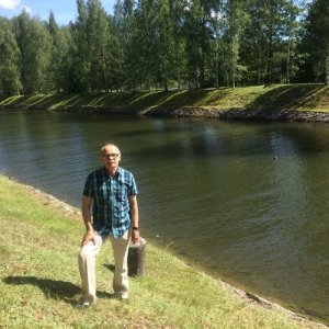 Анатолий , 59 лет