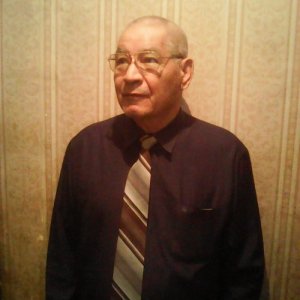 Кемал , 80 лет