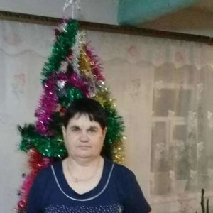 Людмила , 63 года