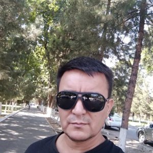 Кахрамон , 52 года