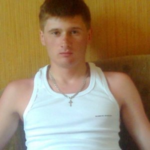 Ден , 34 года