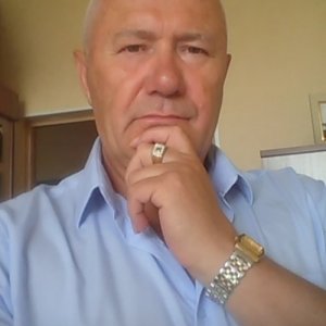Алекс , 64 года