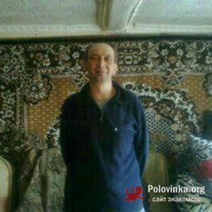 Дмитрий Петров, 53 года