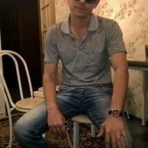 Артём , 34 года