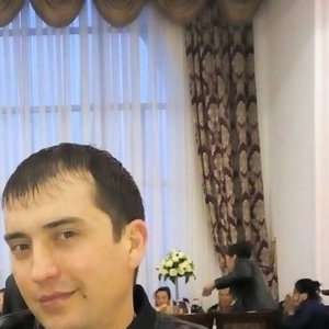 Arsen , 42 года