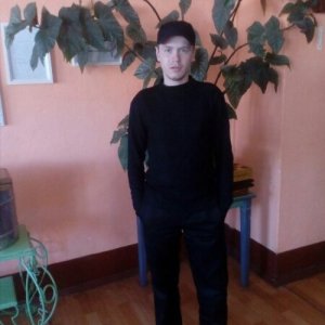 Максим , 33 года