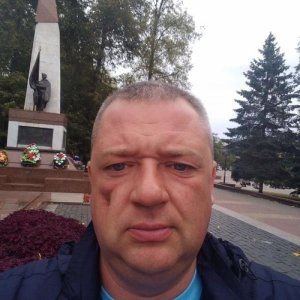 Sasha , 45 лет