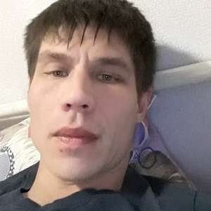 Алик , 44 года