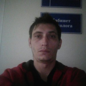Дмитрий Петров, 37 лет