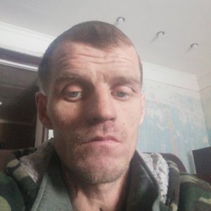 Виктор Попов, 44 года