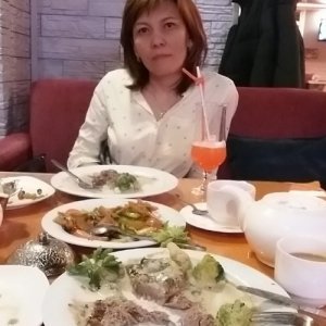 Жумакыз , 50 лет