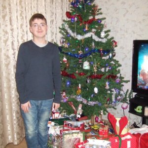 Максим Романов, 28 лет