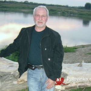 Сан , 76 лет