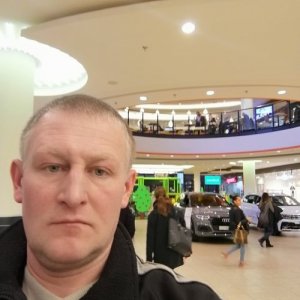 Виктор , 42 года