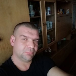 Дмитрий , 42 года