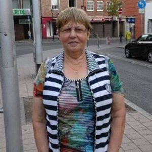 Nina , 73 года