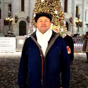Юрий , 51 год