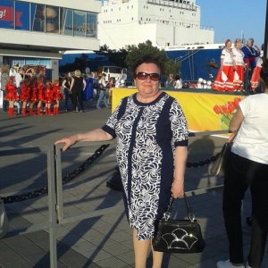 Валентина , 77 лет