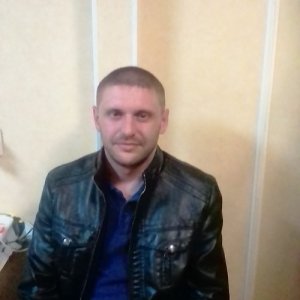 Виталий , 41 год