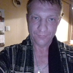 Антон , 47 лет