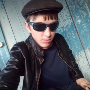 Петр Полозенко, 23 года