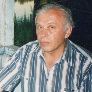 Виктор , 72 года