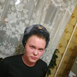 Максим миронов, 24 года