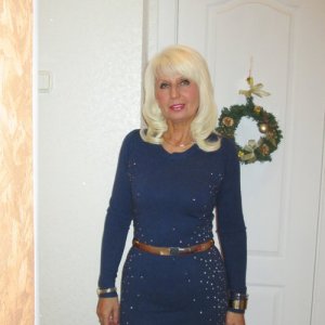 Лариса , 69 лет