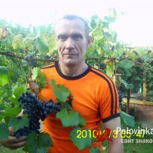 Юрий Филиппов, 54 года