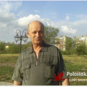 Володя , 72 года