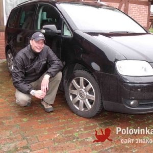 Chomchom , 54 года