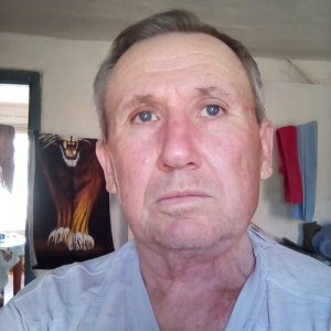 Виктор , 68 лет