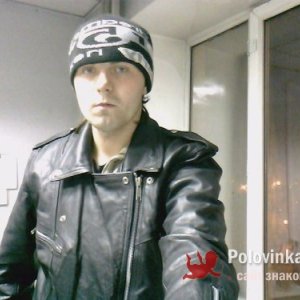 Илья , 28 лет