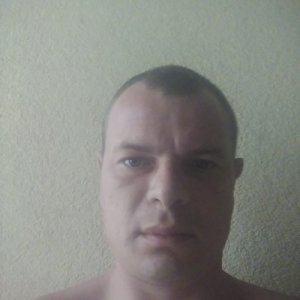 0679112694co , 37 лет