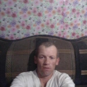Максим , 43 года