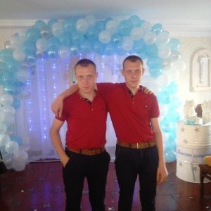 Близнята потім, 29 лет
