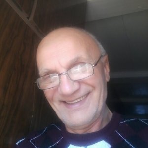 Юрий , 71 год