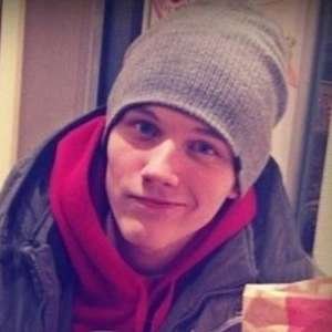 Артем , 23 года