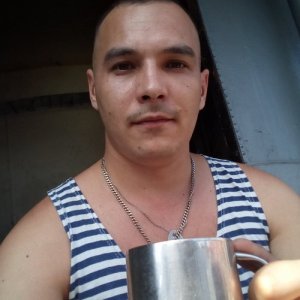Денис Иванов, 32 года