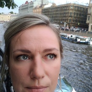 Эмилия , 43 года