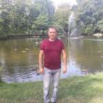 П, 48 лет