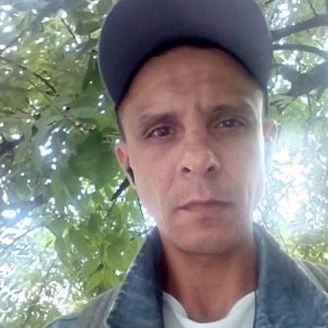 ALEKSANDR , 42 года